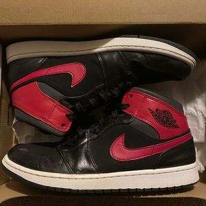 Jordan 1 mid 2013